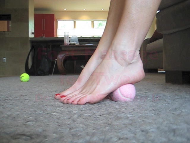 Girlsfetishbrazil trainer slave girl trample foot